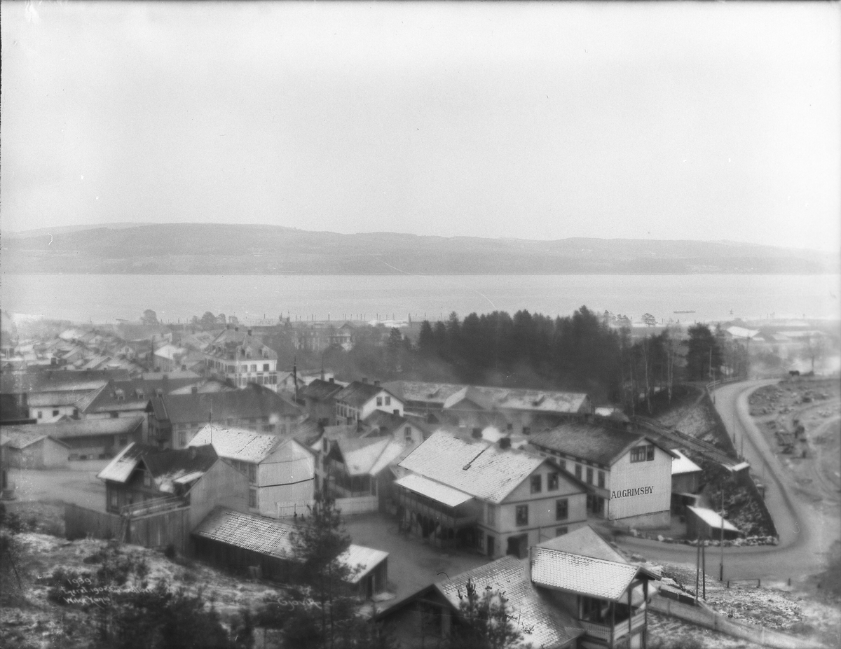 Anders Beer Wilse, Prot: Gjøvik - Panorama fra Hovde 24. Nov. 1902