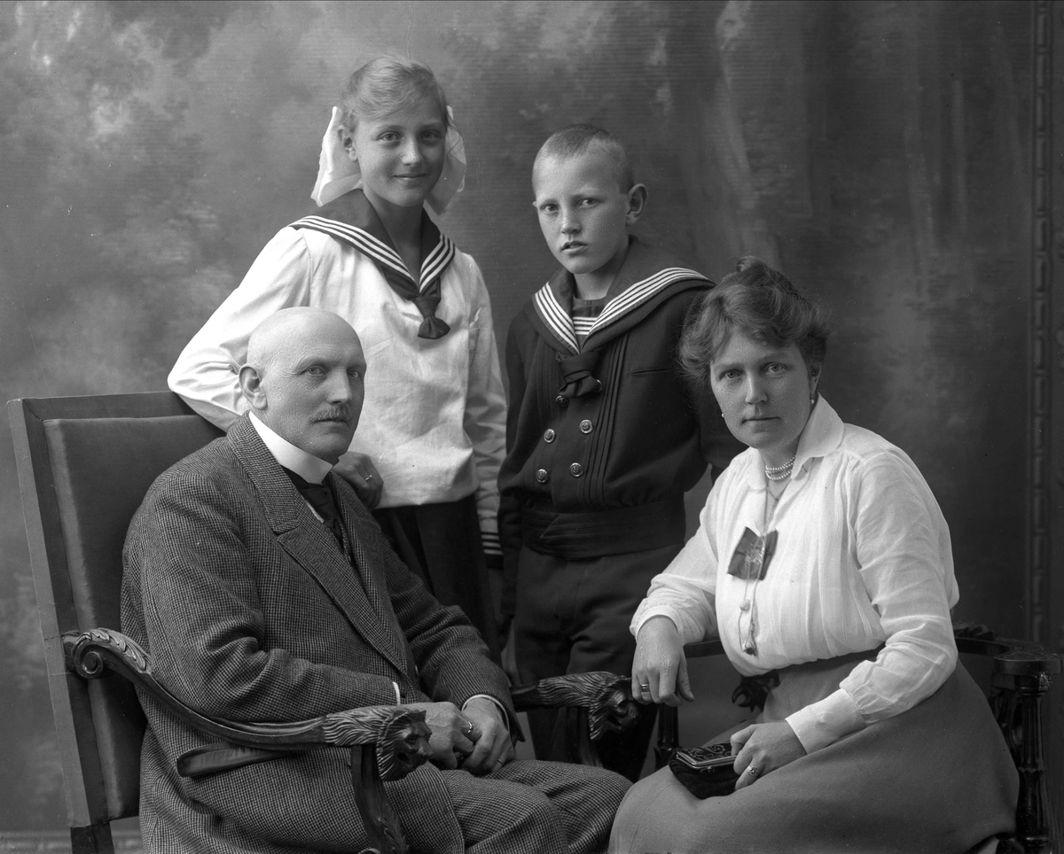 Gustav Borgen, NFB.33001