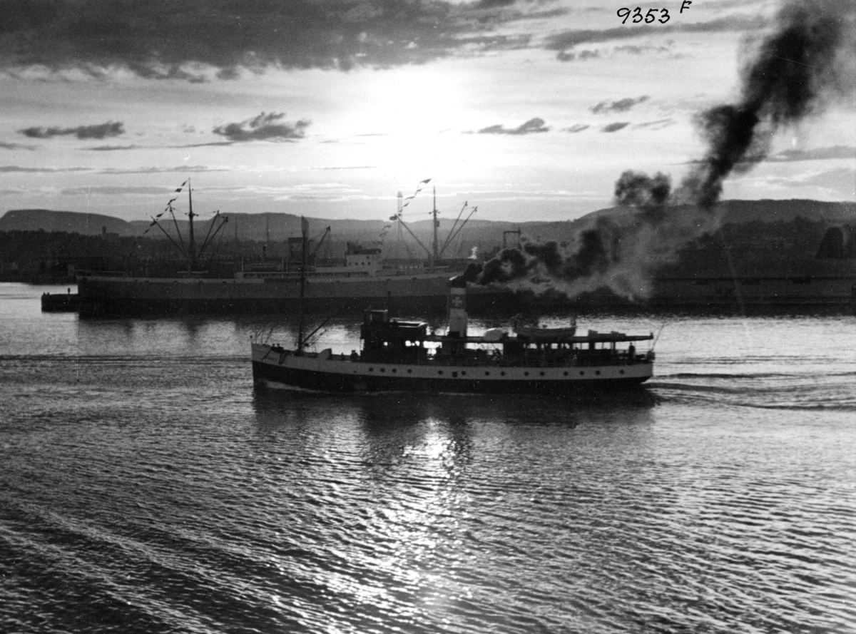 Anders Beer Wilse, Ferjer