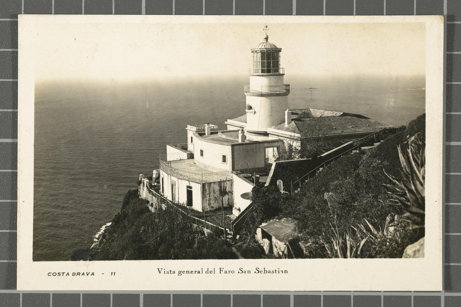 Desconegut, Costa Brava - 11 General view of the San Sebastian Lighthouse