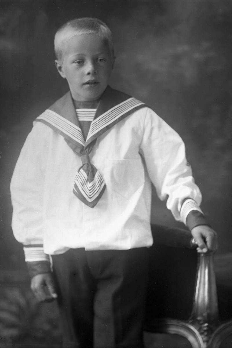 Gustav Borgen, NFB.30966