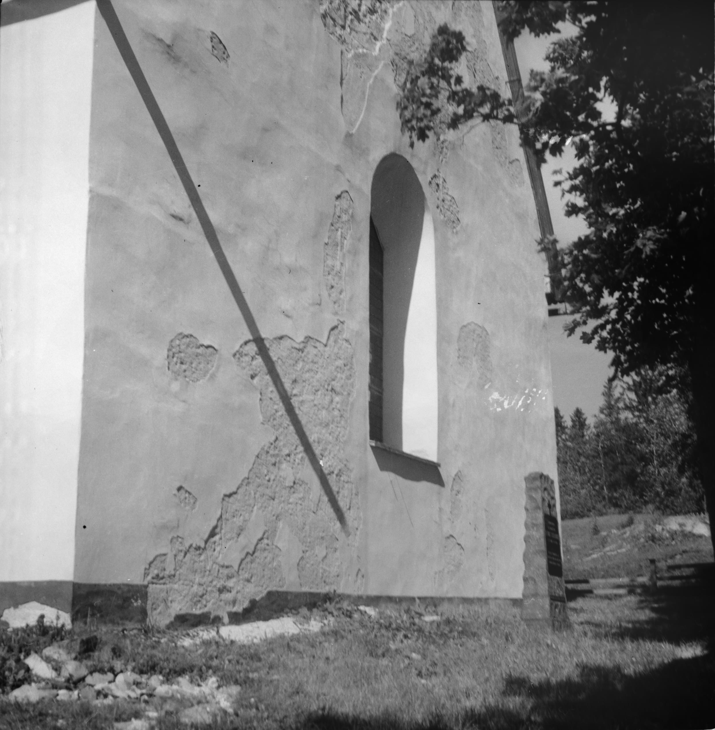 Iwar Anderson, Vibyggerå gamla kyrka