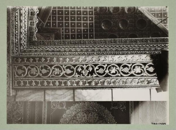 K.A.C. Creswell, Interior detail of tie beams in the Dome of the Rock, Jerusalem