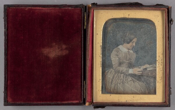 Unknown, [Portrait of a Seated Woman Reading a Book]