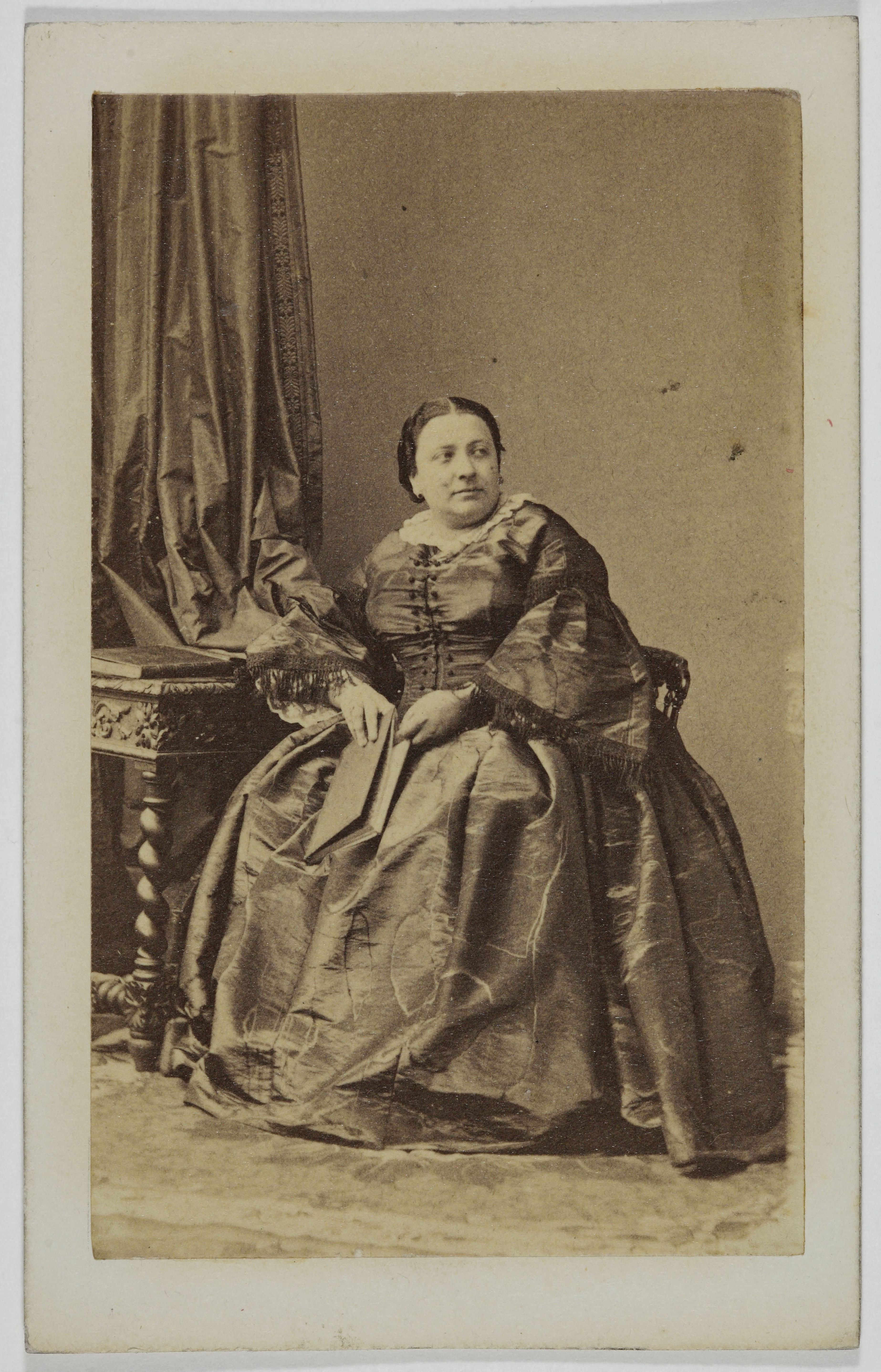 André-Adolphe-Eugène Disdéri, Portrait d'Alboni, Marietta, (Comtesse Pépoli, 1823-1894), (chanteuse lyrique)