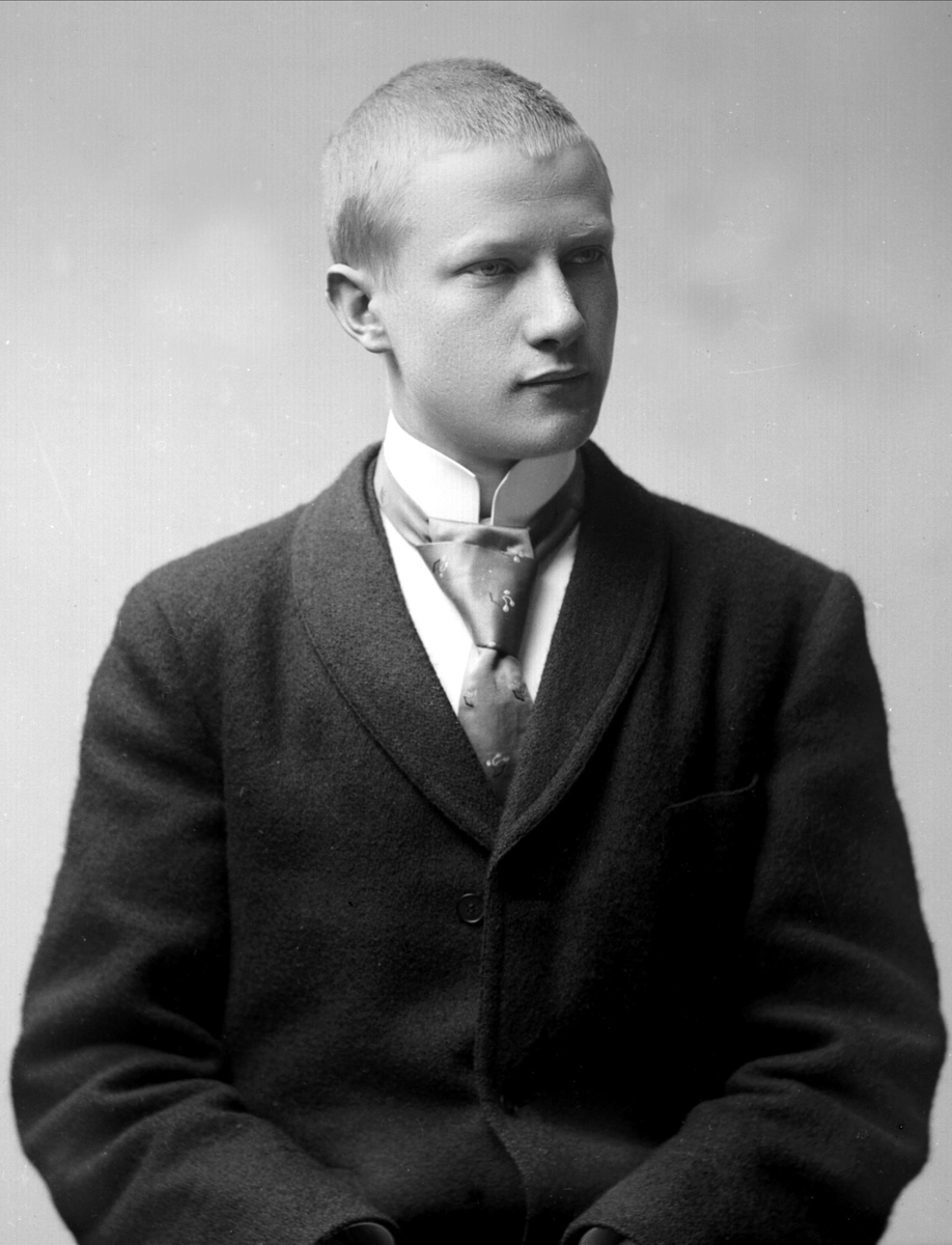 Gustav Borgen, NFB.08107