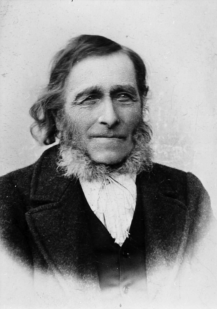 Henrik Augustinsson Stinessen, Portrett av mann - Simen S. Øren f. 1823