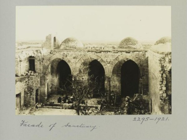 K.A.C. Creswell, View from courtyard on sanctuary in Madrasa al-Zahiriyya, Aleppo