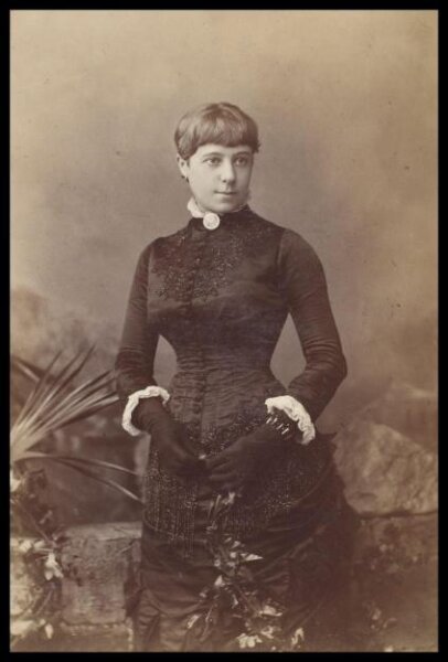 W. & D. Downey, Guy Little Theatrical Photographs