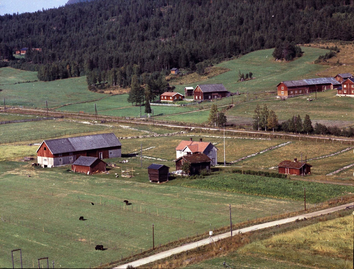 Widerøes Flyveselskap A/S, Gårdsbruk (Sjulhusjordet).