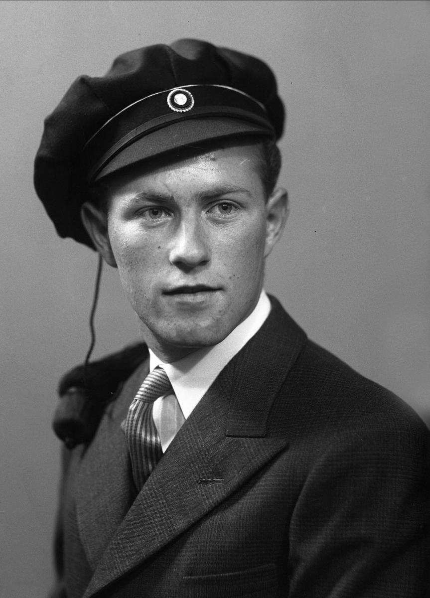 Gustav Borgen, NFB.56690