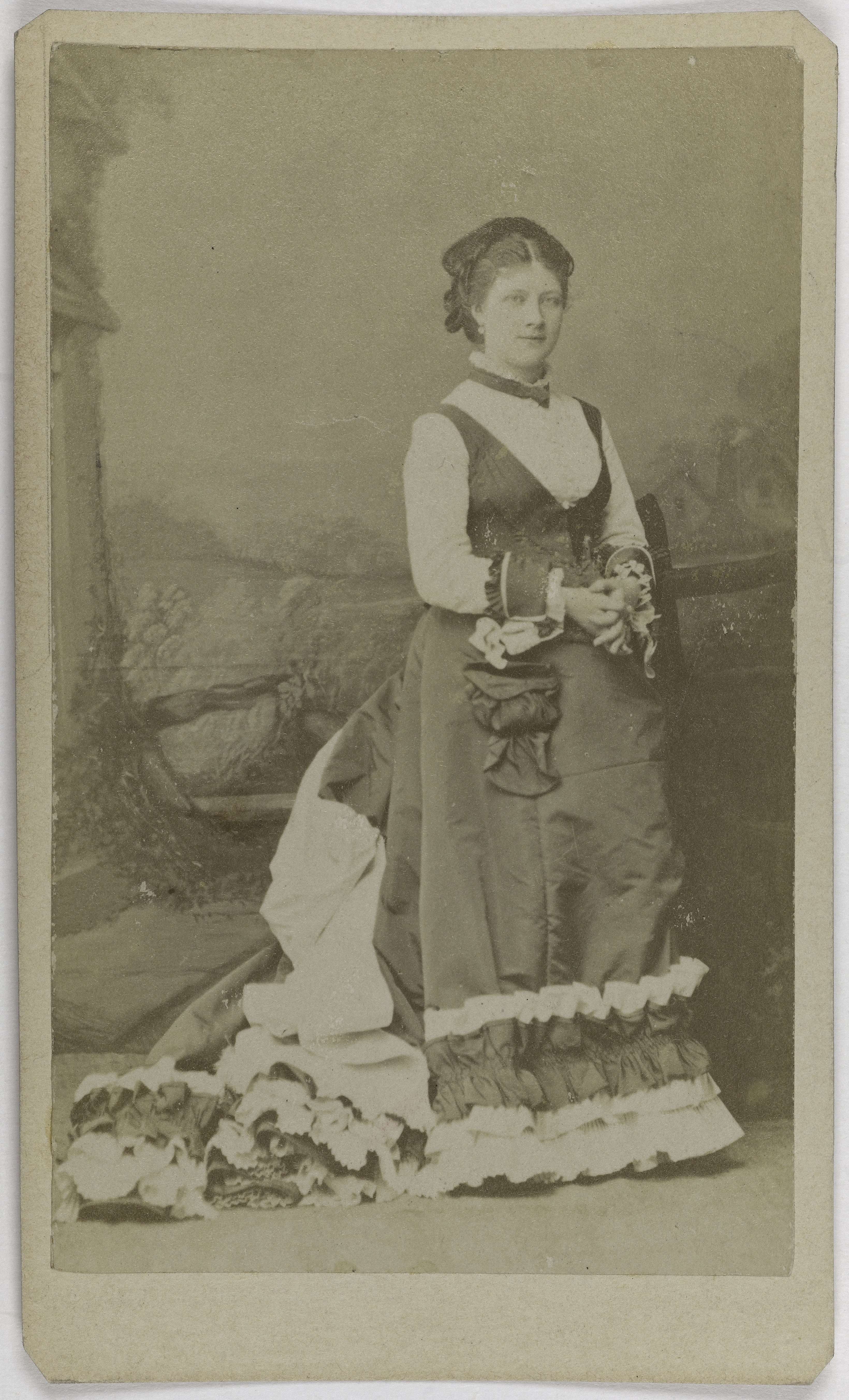 Anonyme, Portrait de Persoons Isabelle, (actrice)