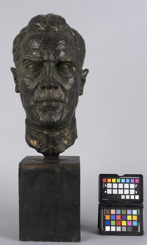 Ferdi (autor) Sannamees, Portrait of Lieutenant General Lembit Pärna