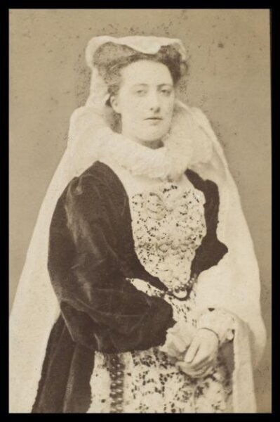 London Stereoscopic and Photographic Company, Guy Little Theatrical Photograph
