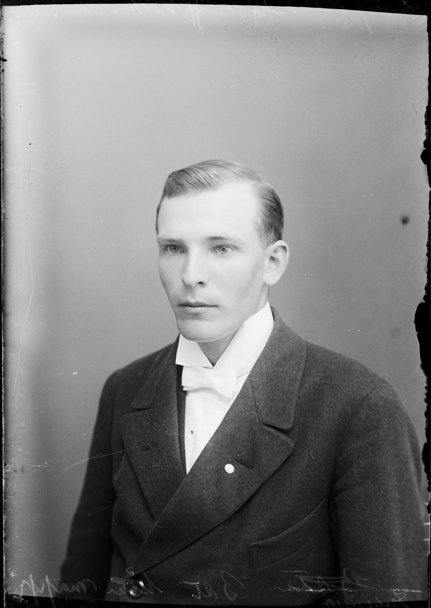 Skötsner-Edhlund, Gustaf Hessel of Balingsta parish, Uppland 1919