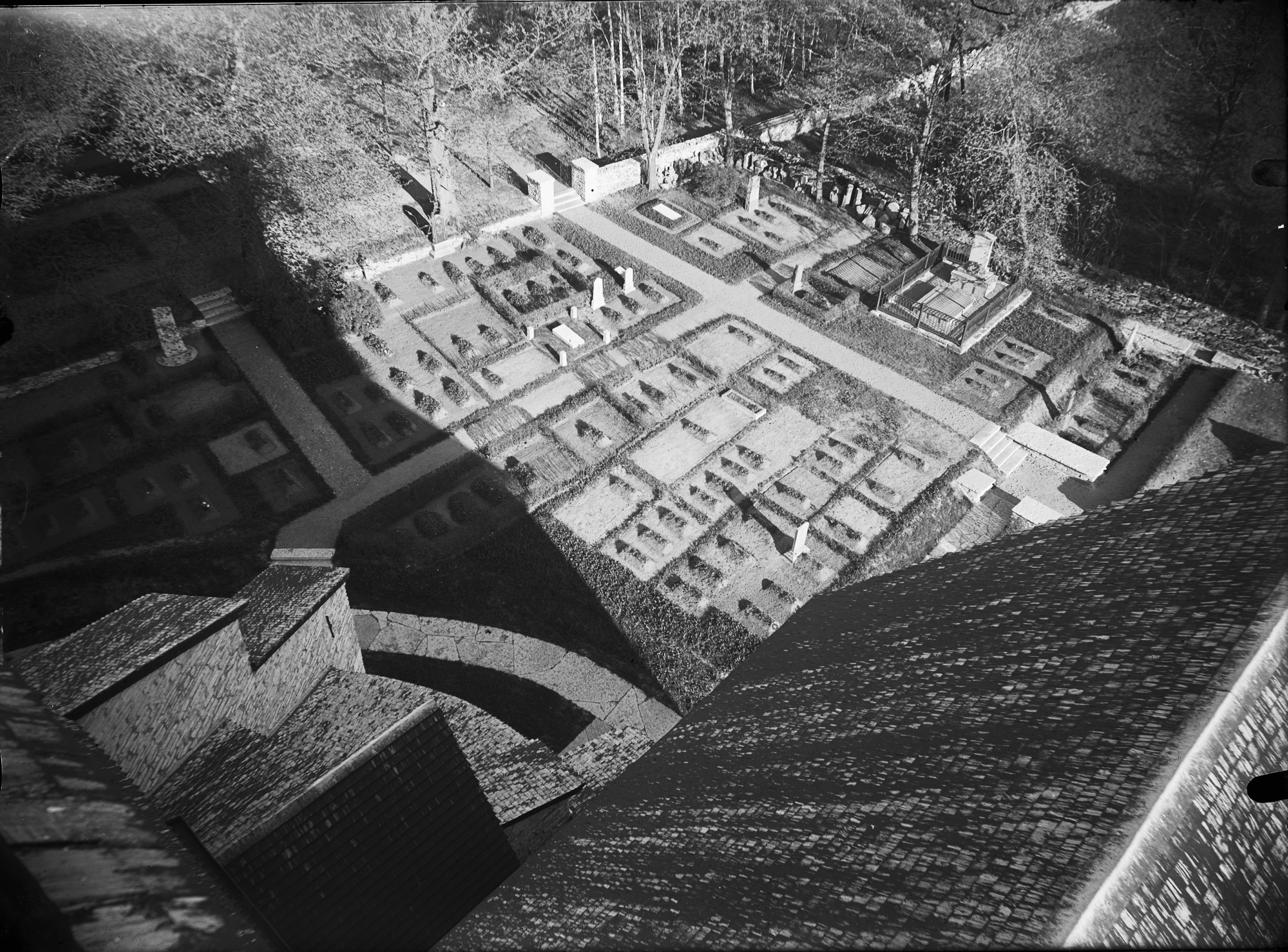 Axel Forssén, Varnhems klosterkyrka