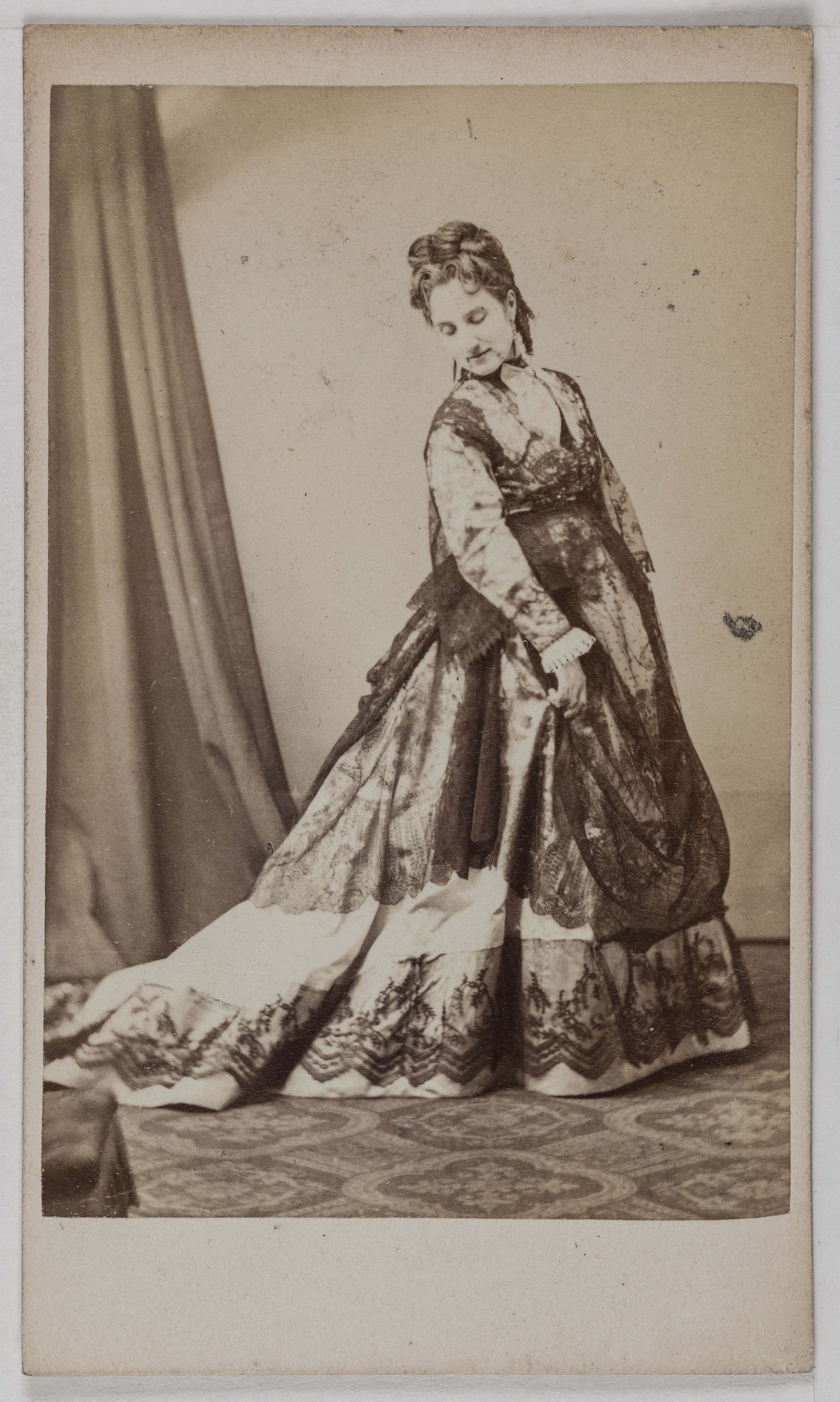 Anonyme, Portrait de Malardhie, (actrice)