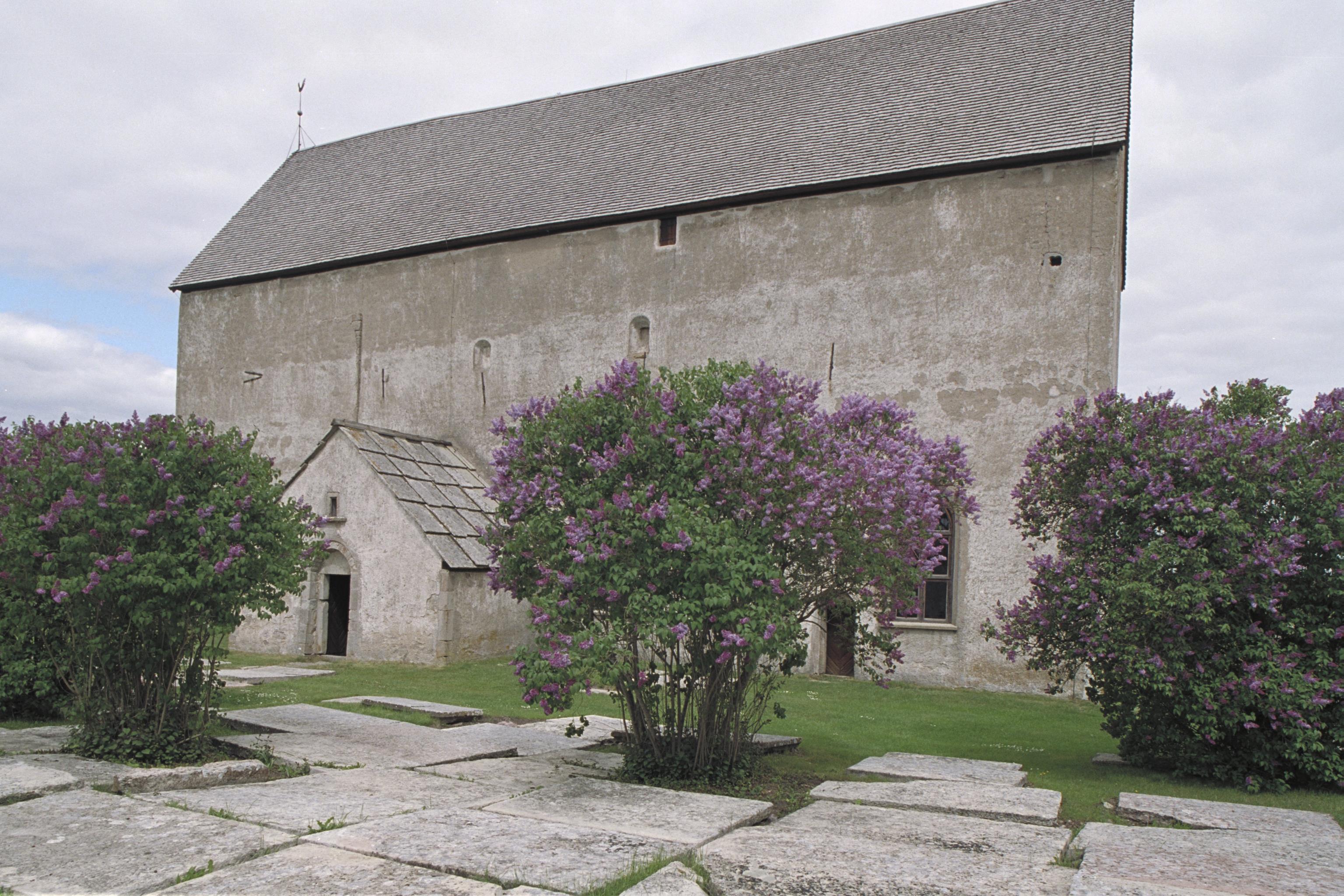 Bengt A Lundberg, Källa gamla kyrka