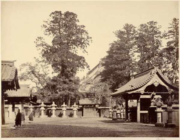 Felice Beato, [Temple at Shiba]