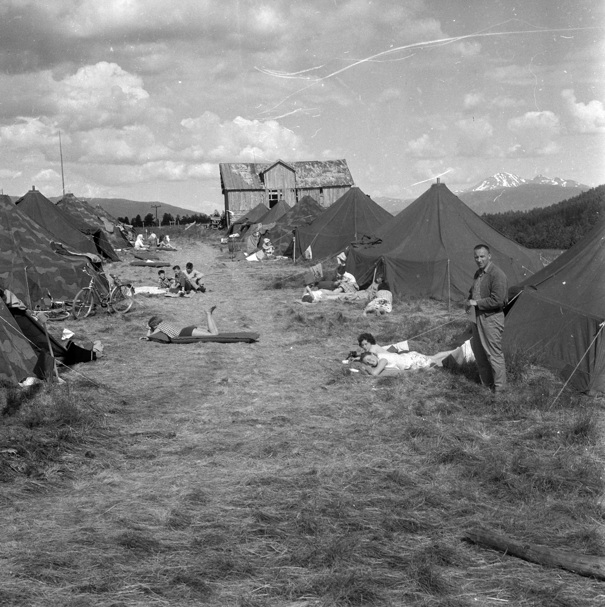 Adolf Skjegstad, UNGDOMMENS JUBILUEMSLEIR 1861-1961? TELTLEIR.