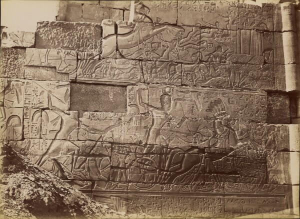 Antonio Beato, [Karnak, Bas Reliefs, The Battle of Ramses] / [Karnak, Bas Reliefs, La Bataille de Ramses]