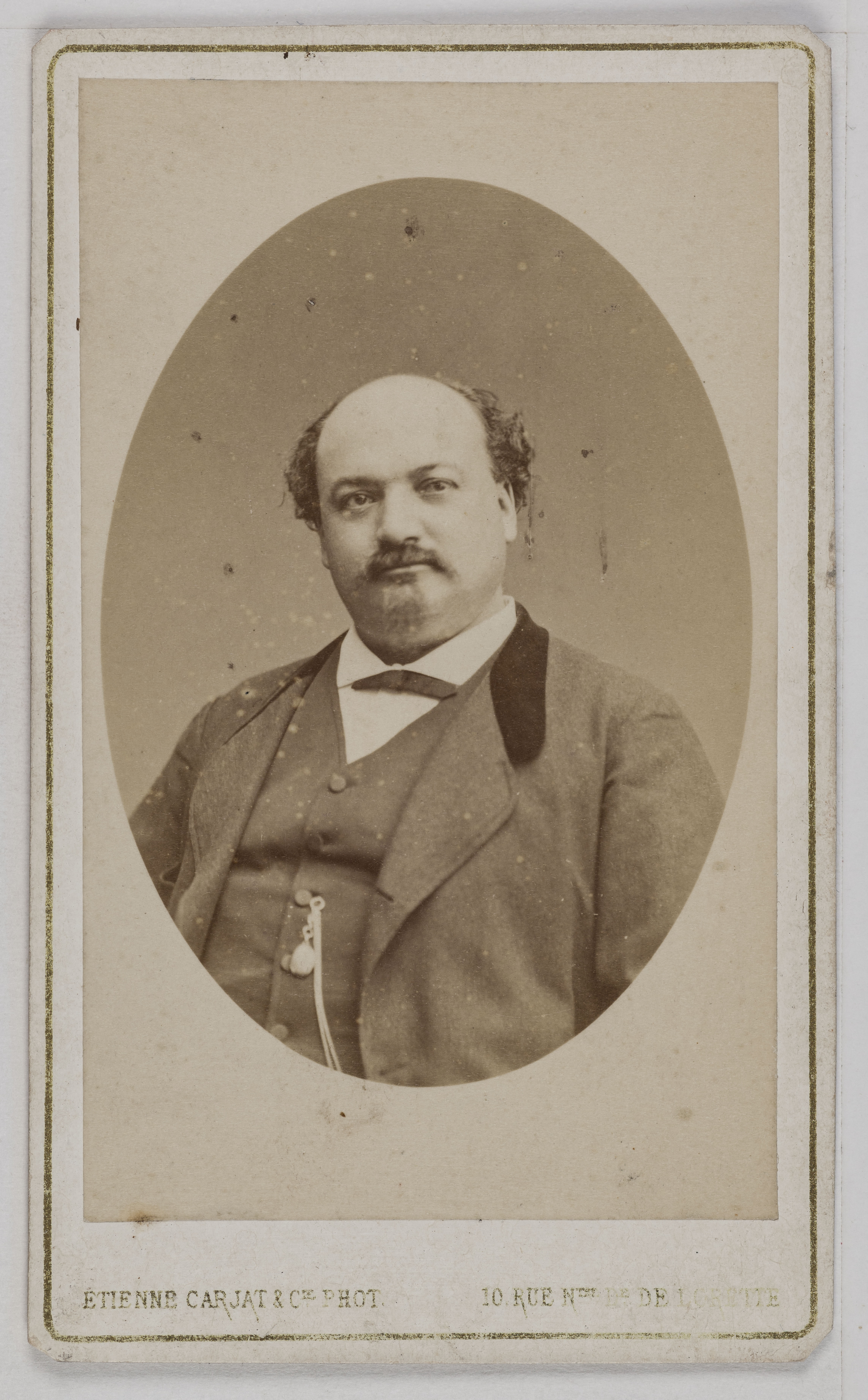 Carjat & Cie, Portrait de Pierre François Villaret (1830-1896), ténor à l'Opéra en 1863.