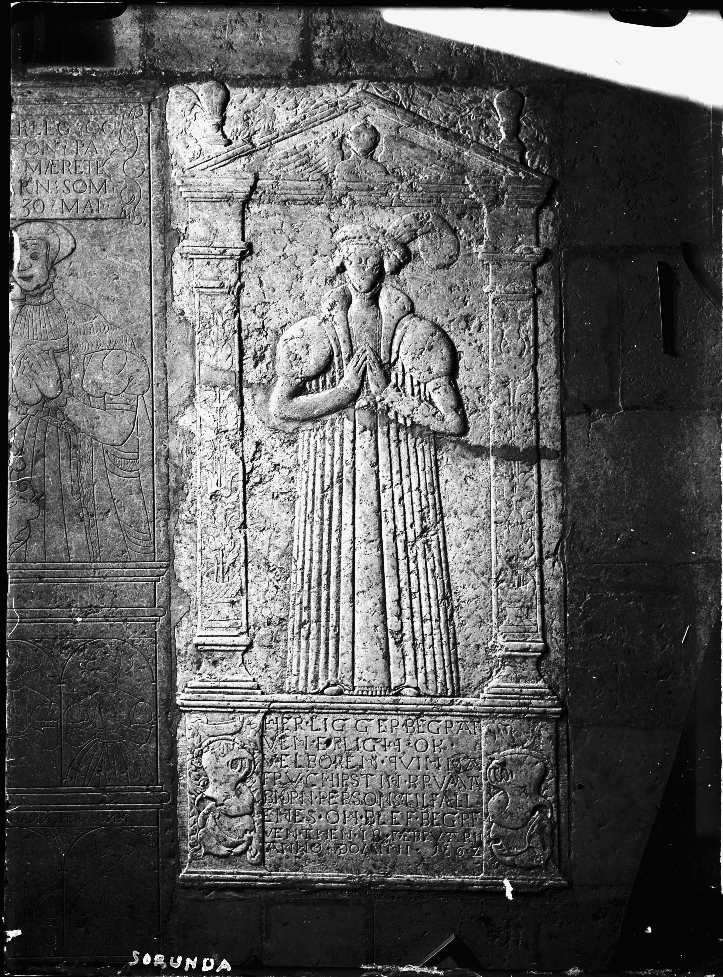 Nils Åzelius, Sorunda kyrka