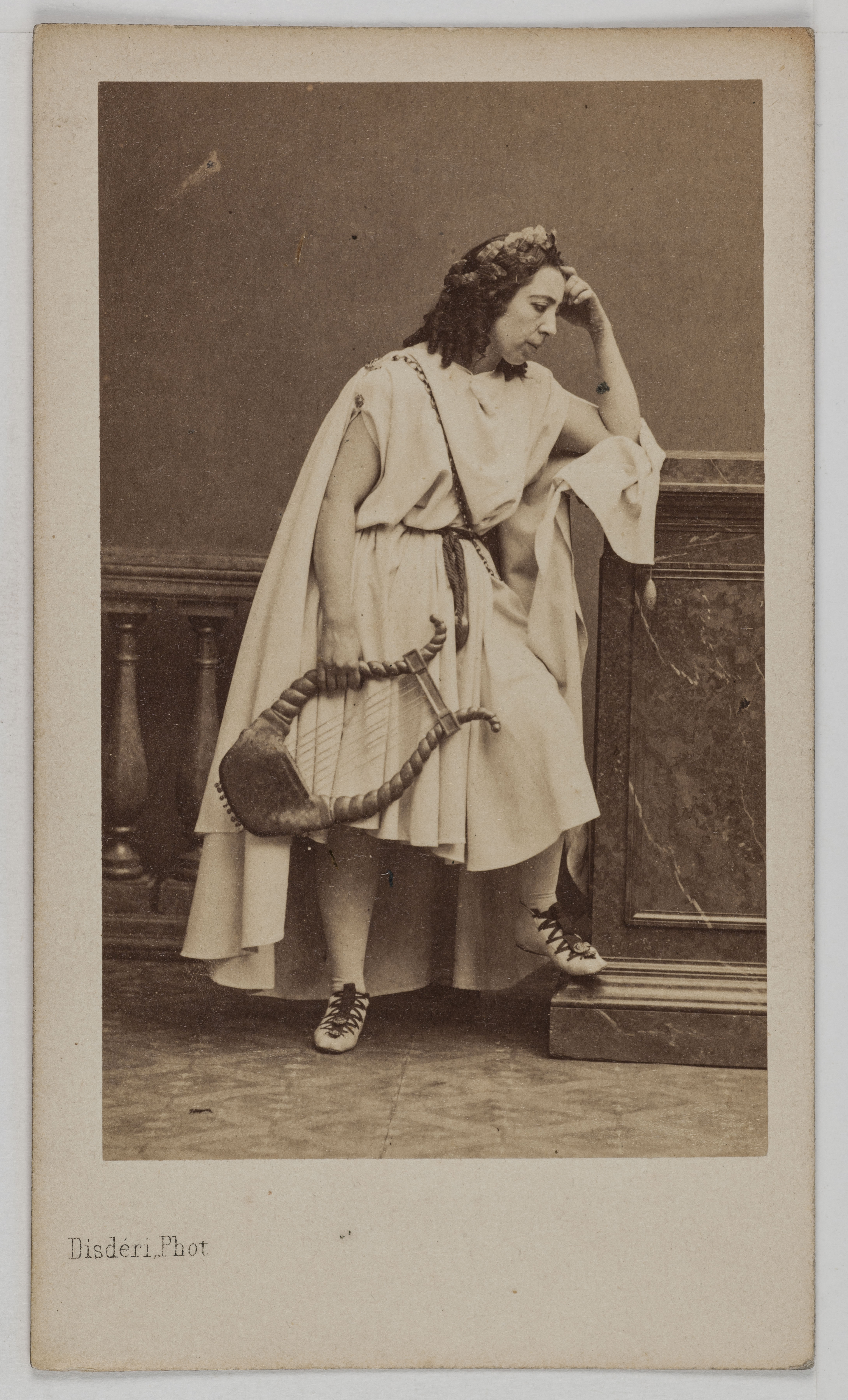 André-Adolphe-Eugène Disdéri, Portrait de Pauline Viardot (née Pauline Garcia, 1821-1910), mezzo-soprano et compositrice.