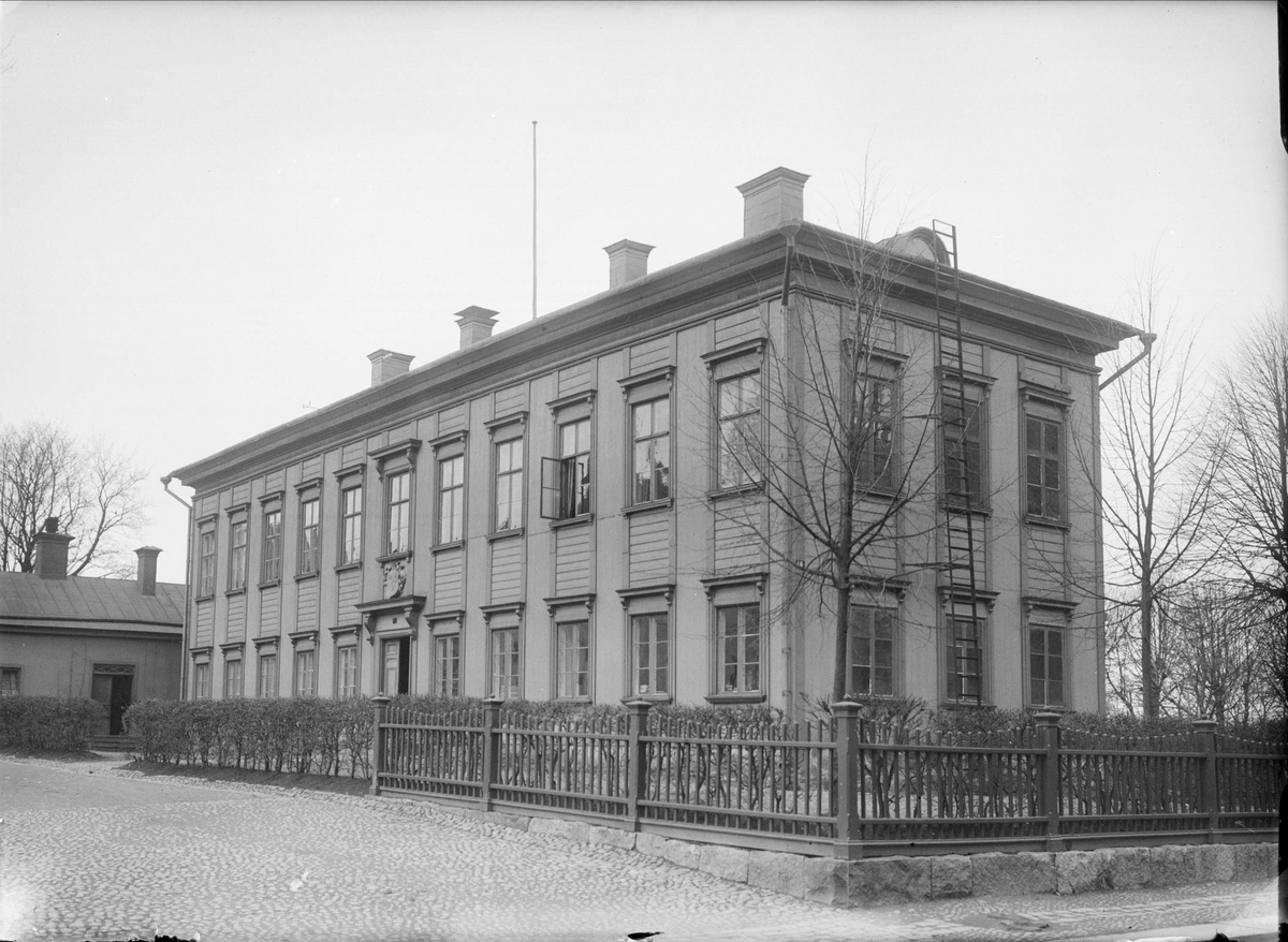 Alfred Dahlgren, Västmanland-Dala studentnation, kvarteret Luten, Uppsala 1901 - 1902