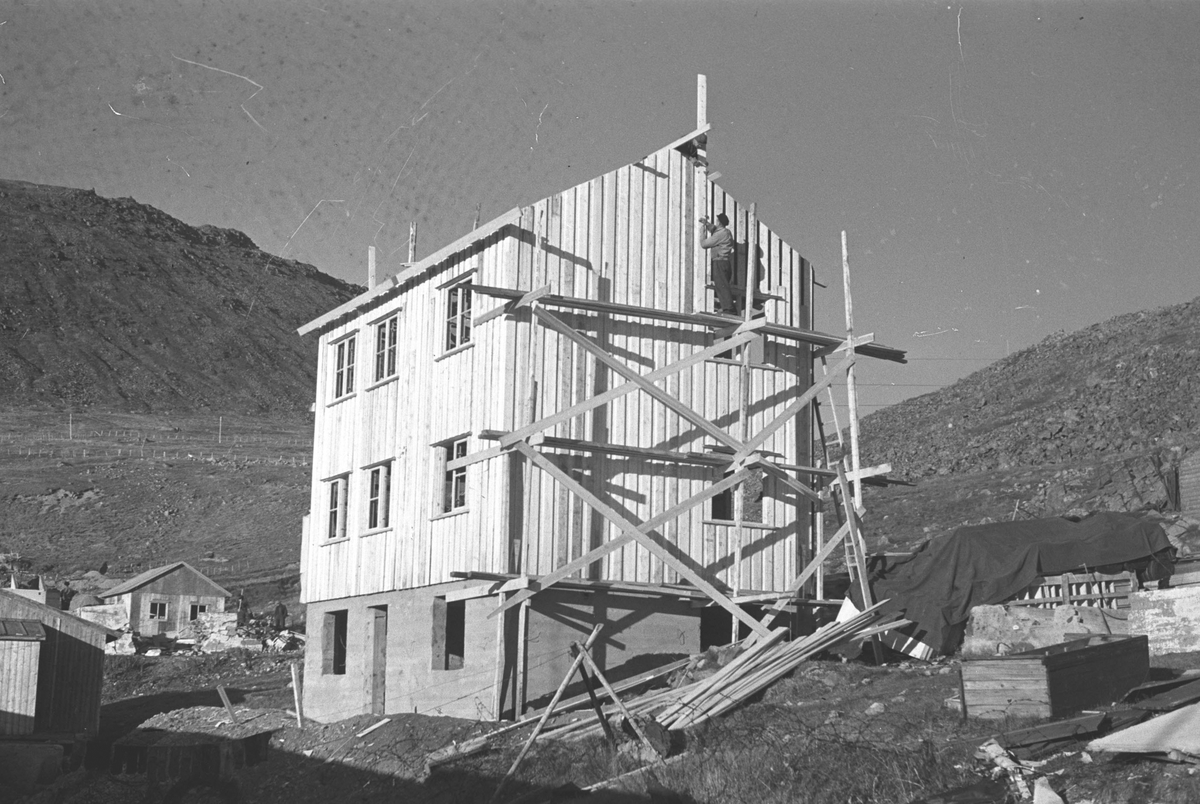 Ola Hanche-Olsen, NO.F004034