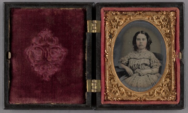 Unknown, [Portrait of a Seated Girl Wearing Necklace]