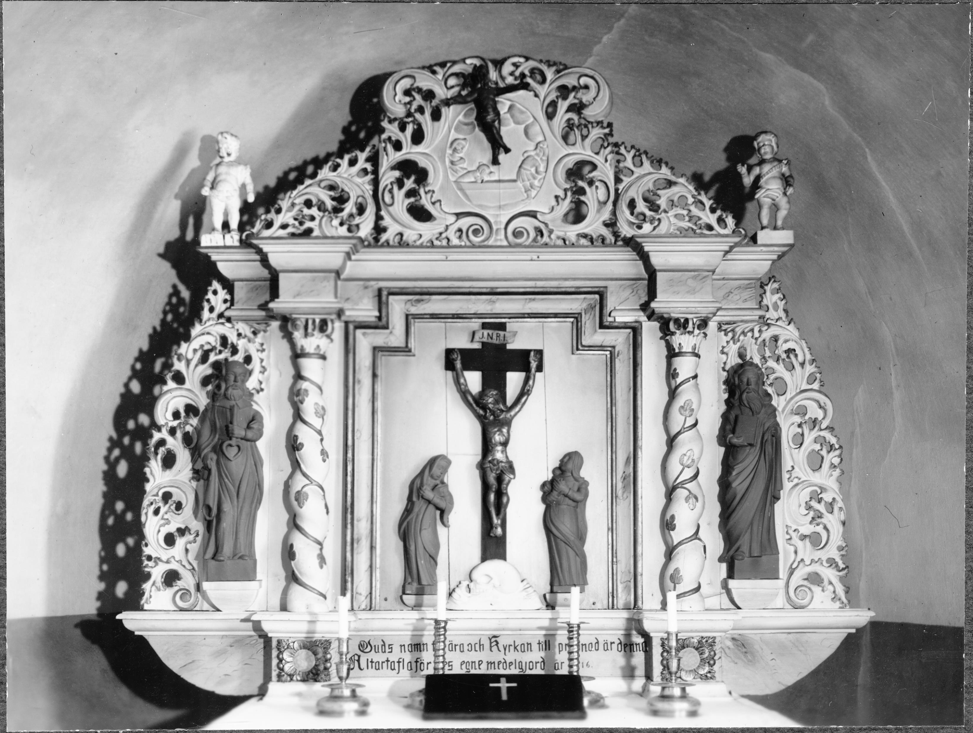 Olle Hellström, Hångsdala kyrka