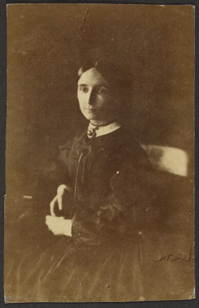 Unknown, [Portrait of a woman]