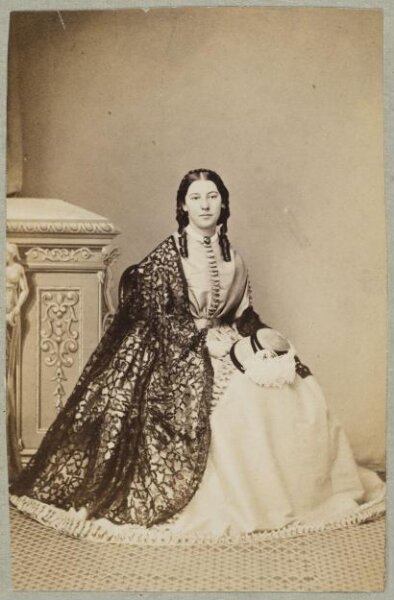 Unknown, Carte-de-visite photographs (480). Four photographs  are dry-mounted to each sheet (120).