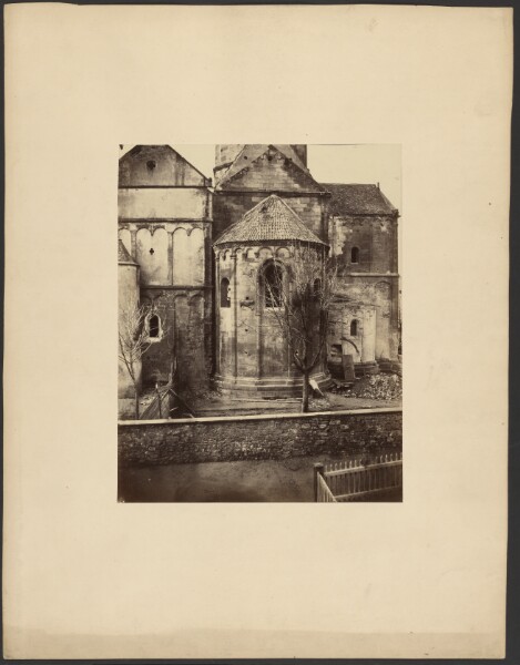 Unknown, [Medieval building]