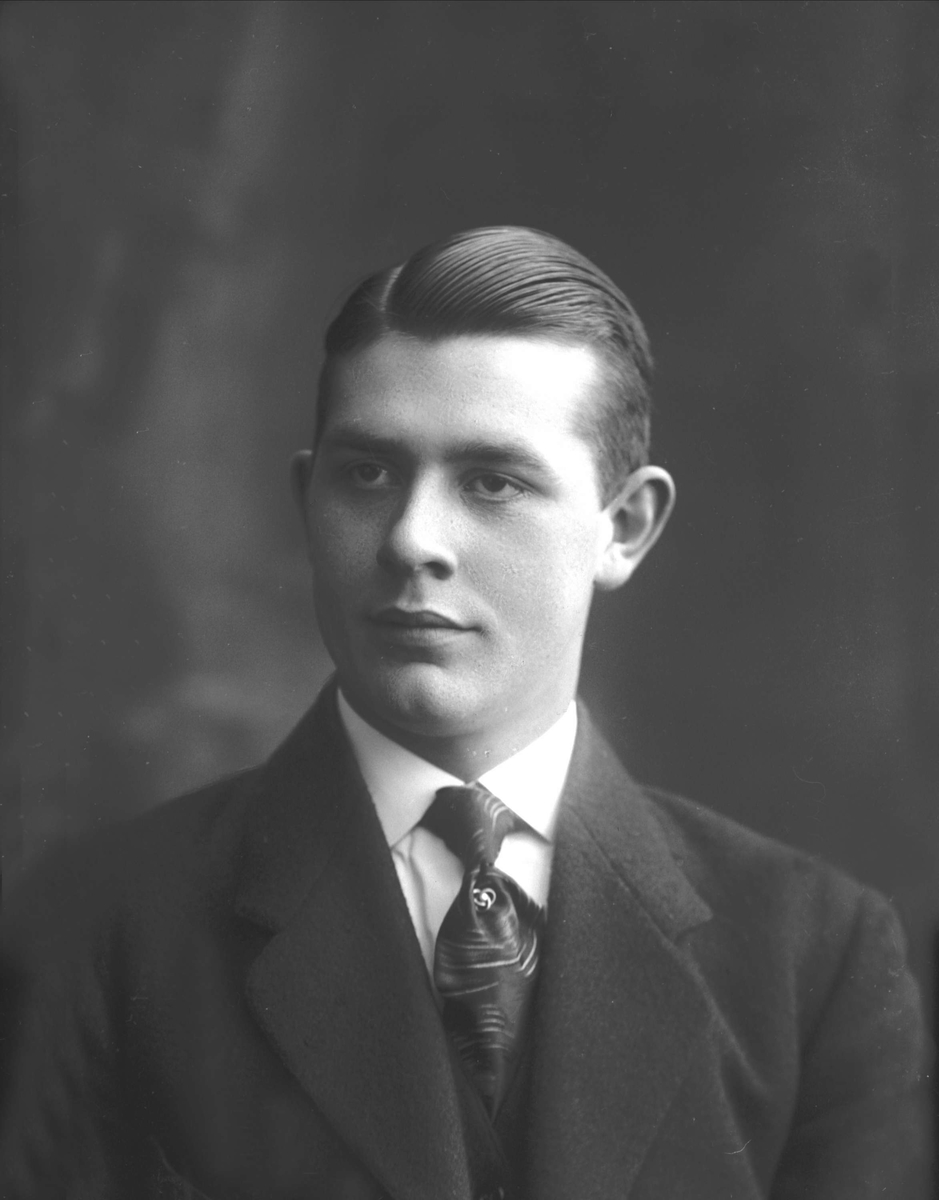 Gustav Borgen, NFB.39254