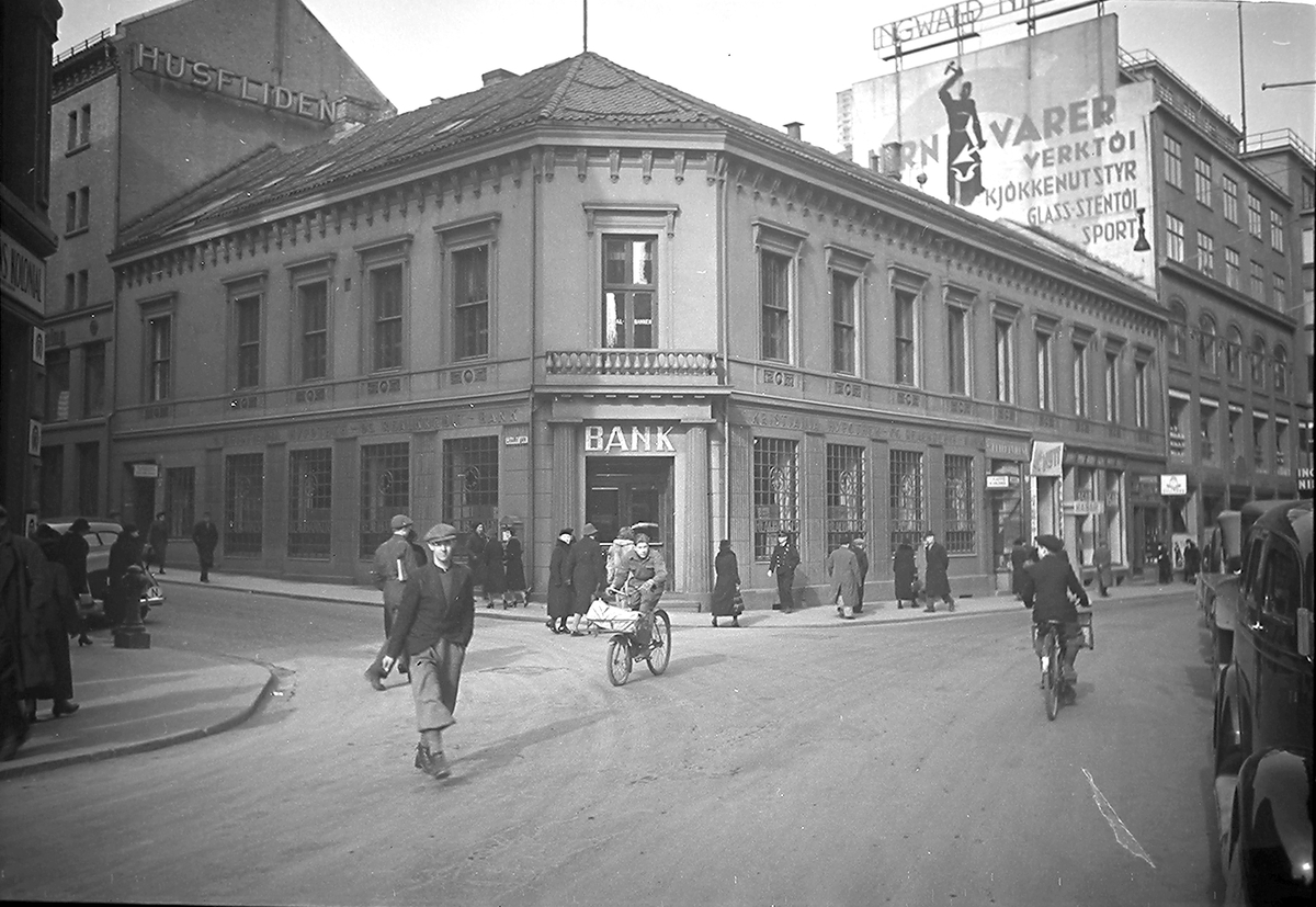 Anders Beer Wilse, Prot: Realbanken Leica
