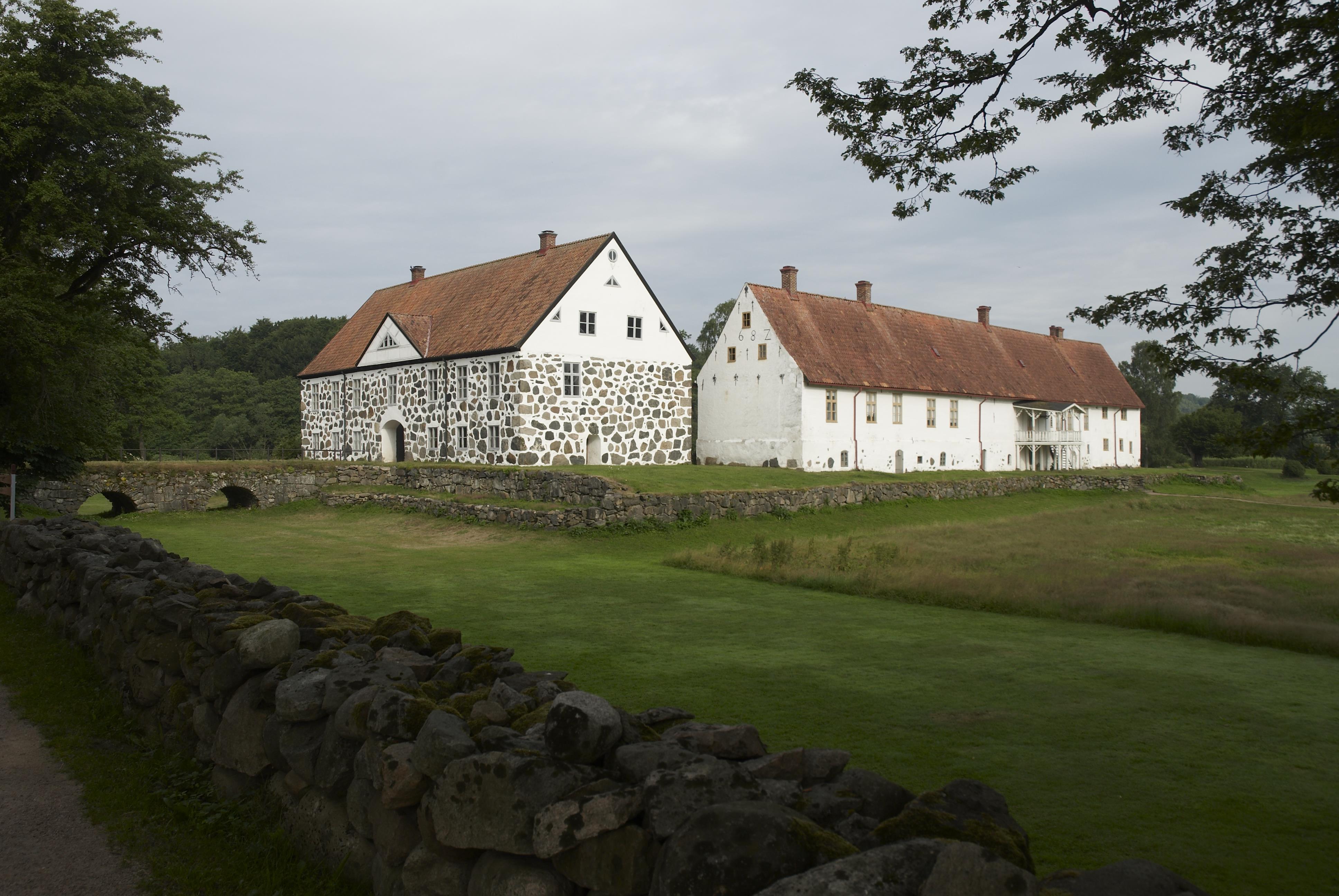 Bengt A Lundberg, Hovdala slott