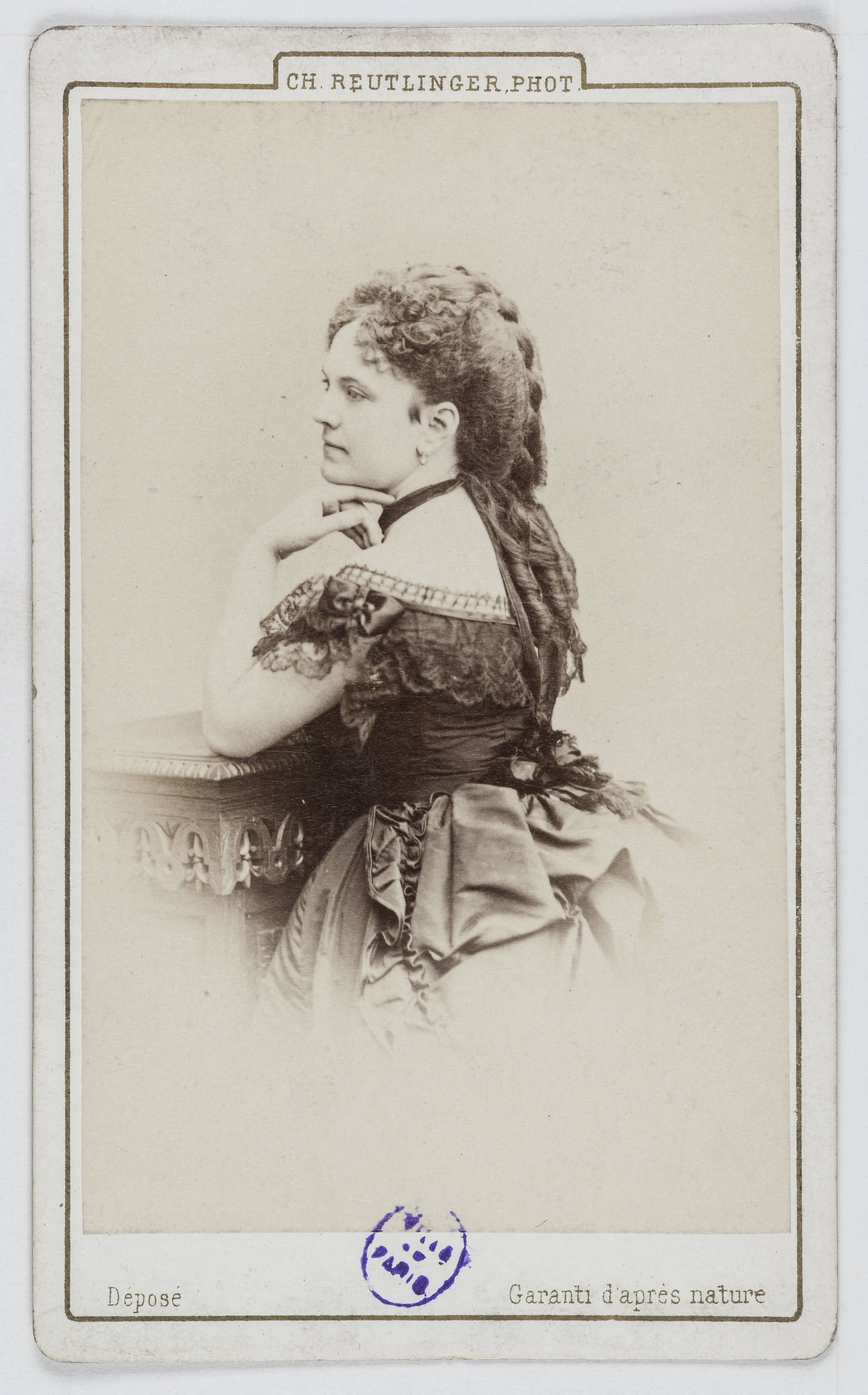 Charles Reutlinger, Portrait de Singelée, actrice de théâtre entre 1869 et 1874.