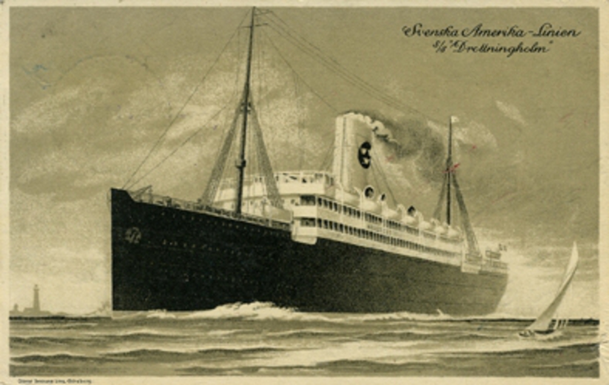 Okänd fotograf, Svenska Amerika Linien S/S "Drottningholm" Svenska America-Linien Göteborg-Direklt-New York S/S "Drottningholm" Tre Propellrar - Turbinmaskineri