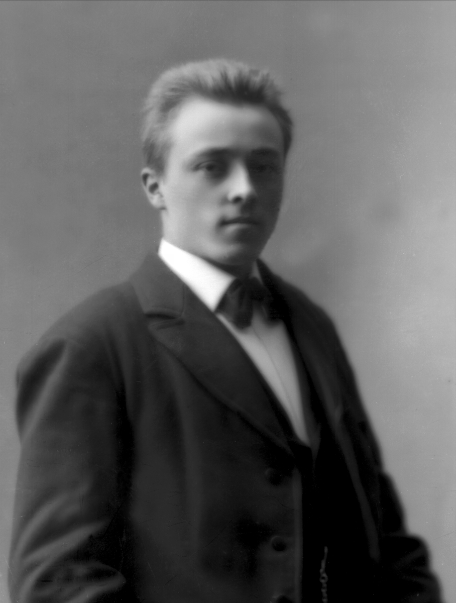 Gustav Borgen, NFB.17892