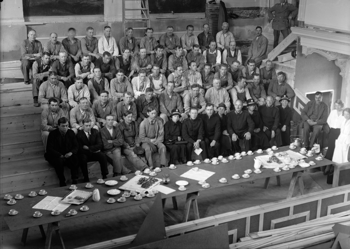 Paul Sandberg, Taklagskaffe vid ombyggnation av Frälsningsarméns lokaler, S:t Persgatan 20, kvarteret Gimle, Uppsala 1934