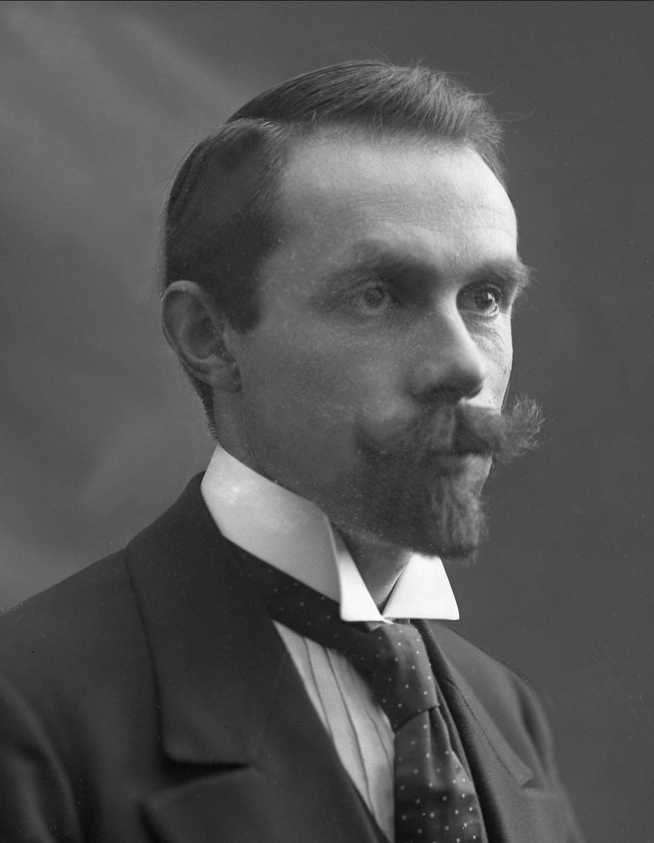 Gustav Borgen, NFB.44684