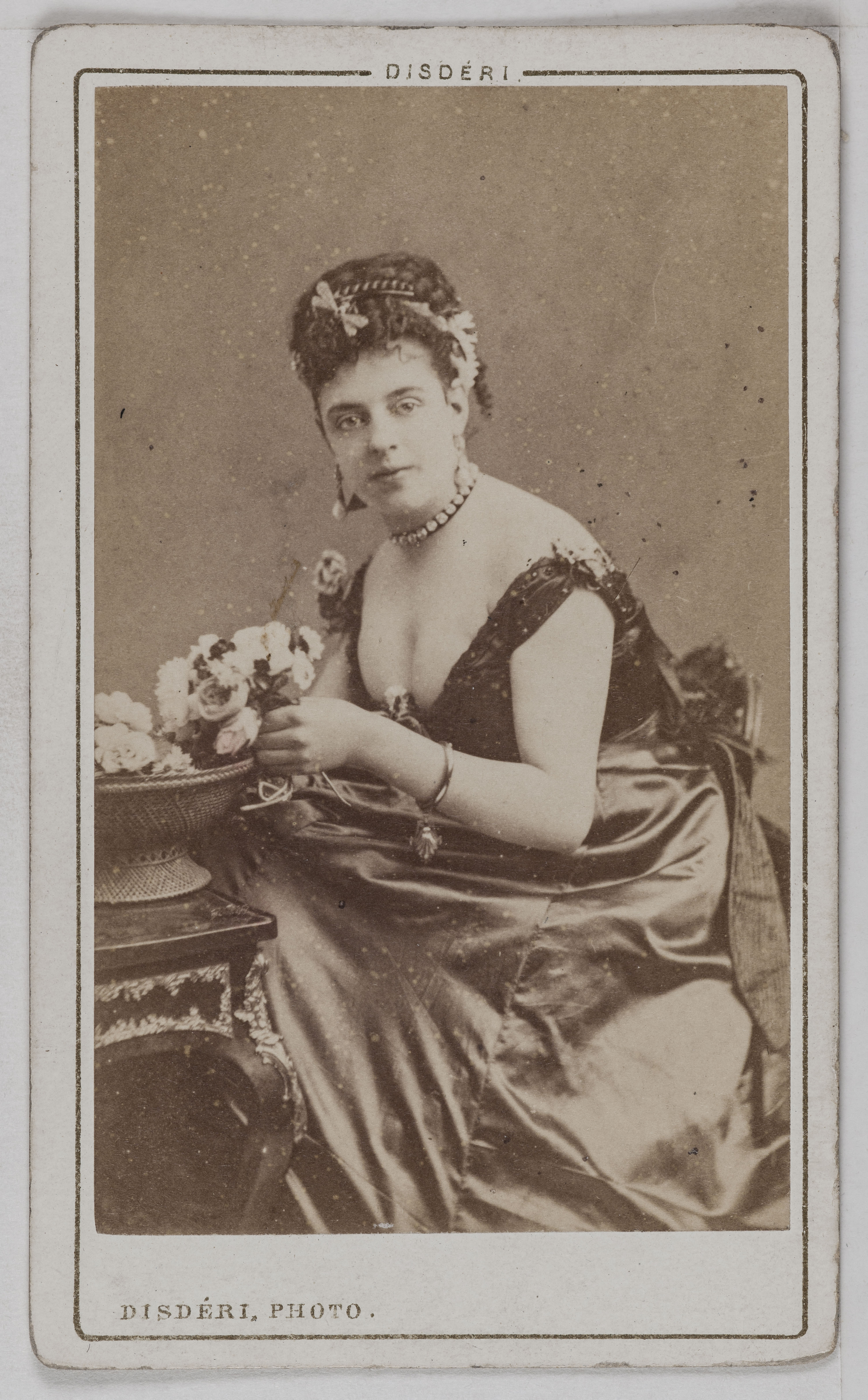 André-Adolphe-Eugène Disdéri, Portrait de Malo, (actrice)