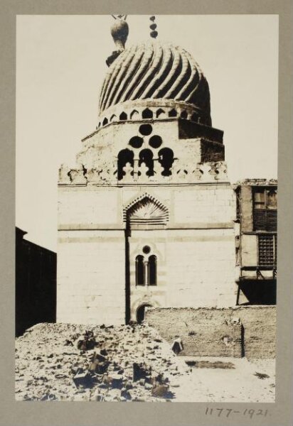 K.A.C. Creswell, Dome of the funerary madrasa of the Mamluk Amir Uljay al-Yusufi, Cairo