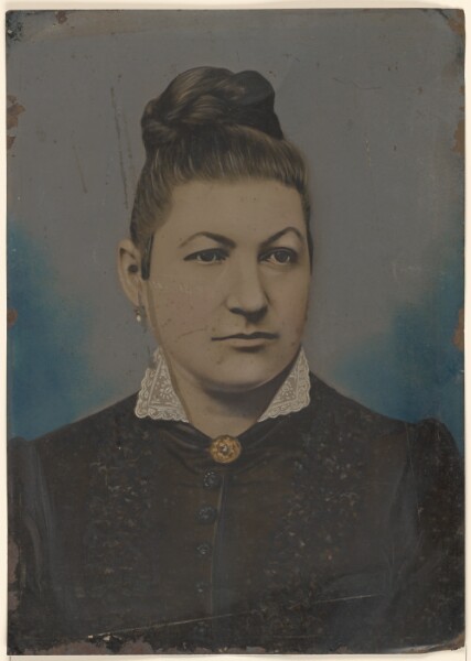 Unknown, [Portrait of woman]