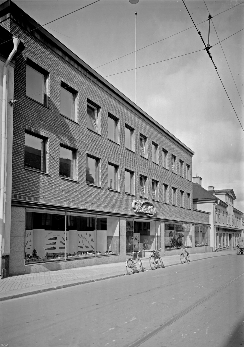Paul Sandberg, AB Wolrath & Co:s järnaffär, Svartbäcksgatan 14, Uppsala september 1943