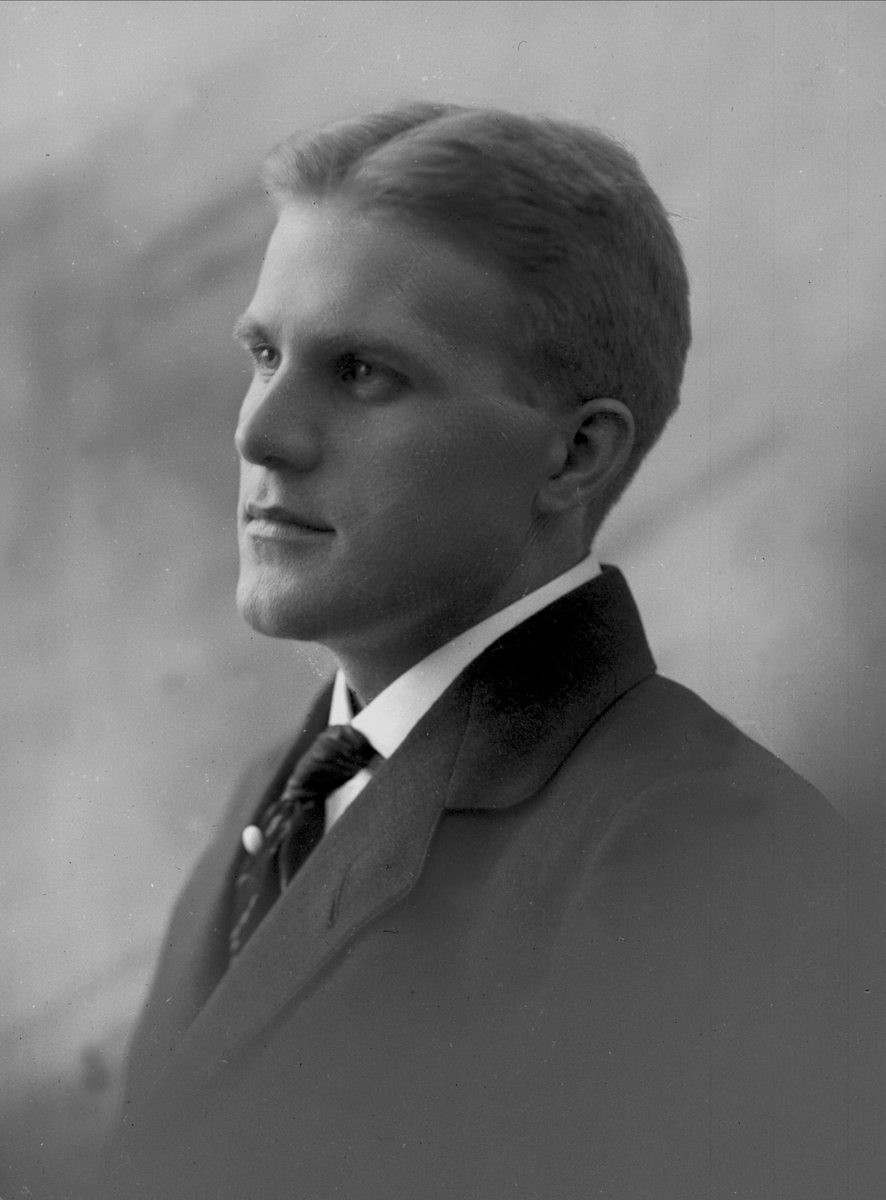 Gustav Borgen, NFB.12076