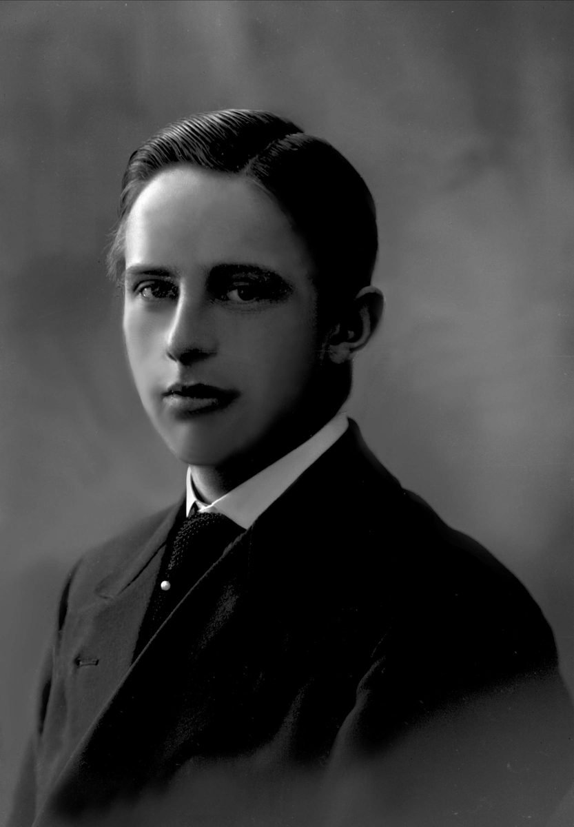 Gustav Borgen, NFB.39863