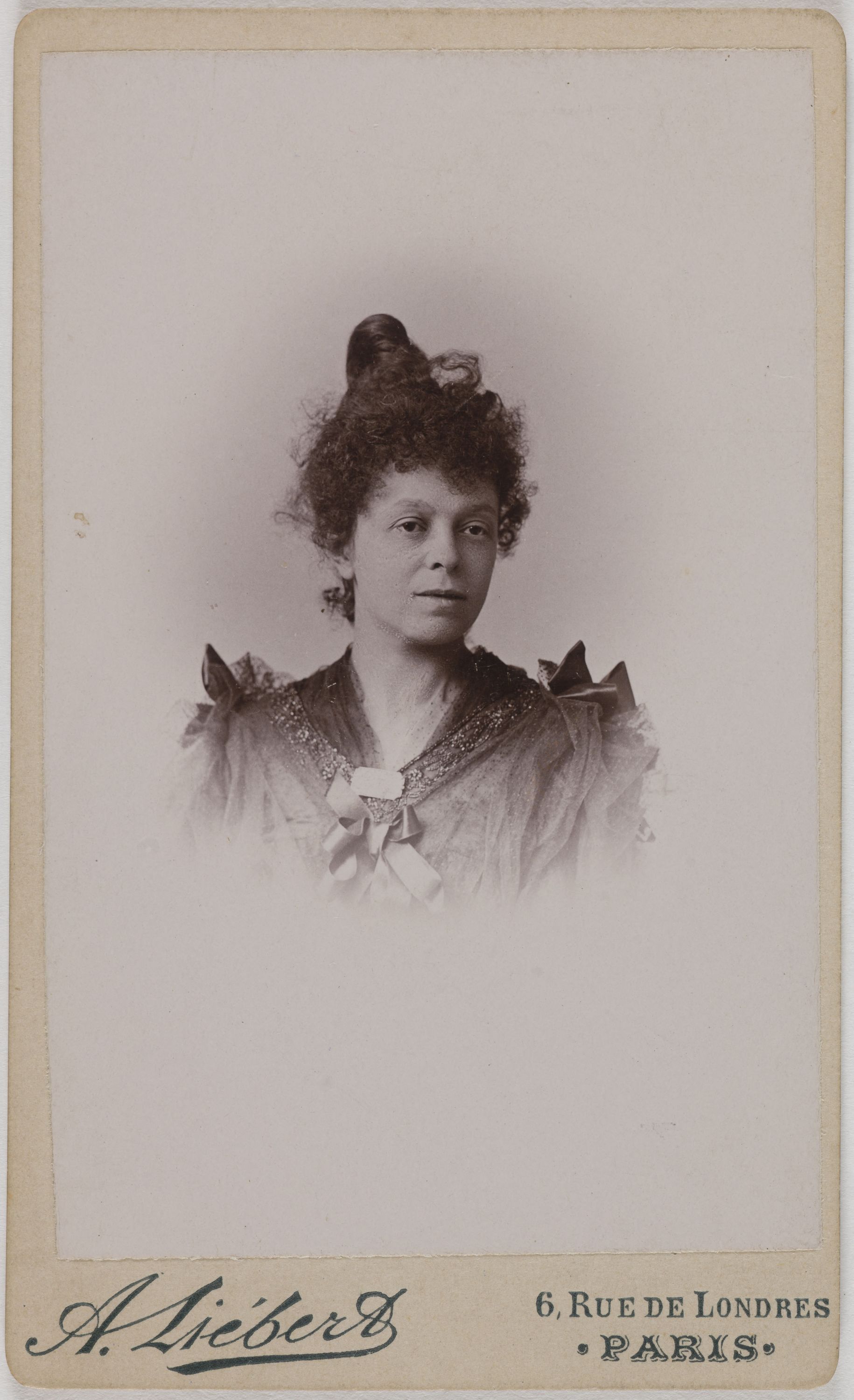 Alphonse Liébert, Portrait de Geneviève Favre